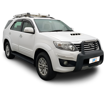 Toyota Fortuner-img